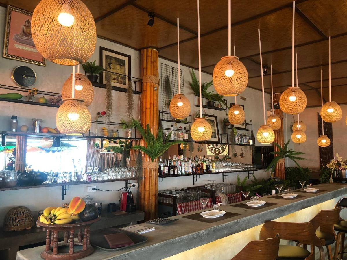 Deng'S Kamala Beach Guesthouse Экстерьер фото