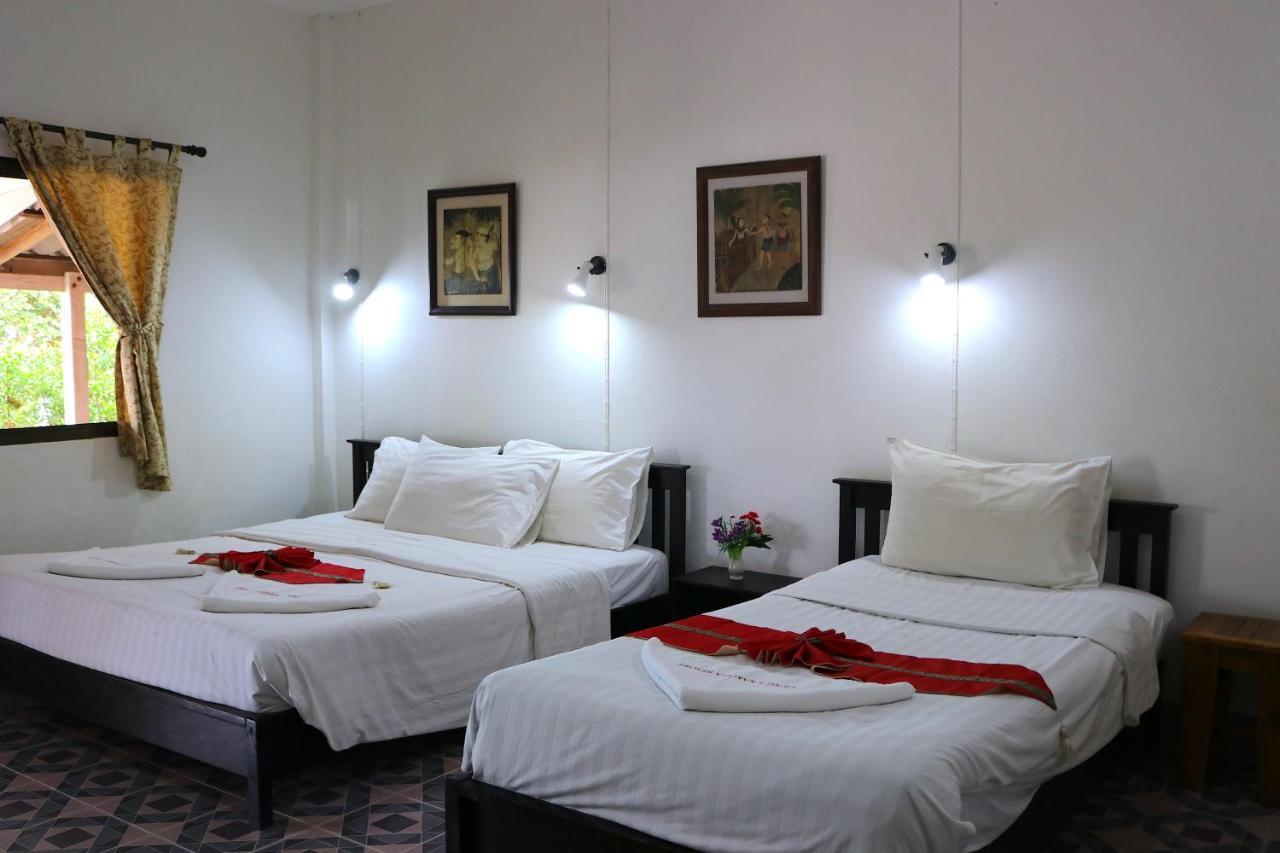 Deng'S Kamala Beach Guesthouse Экстерьер фото