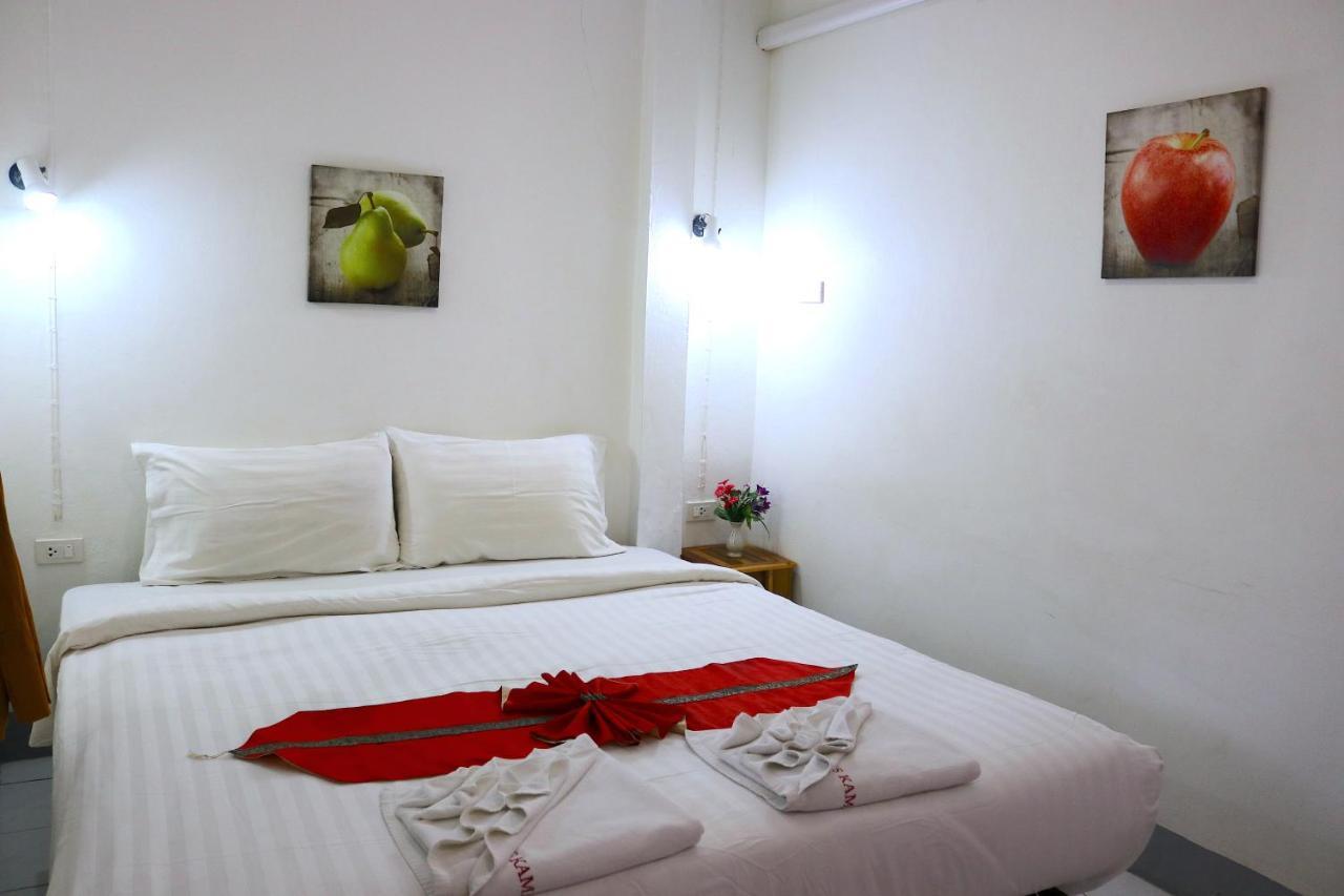 Deng'S Kamala Beach Guesthouse Экстерьер фото