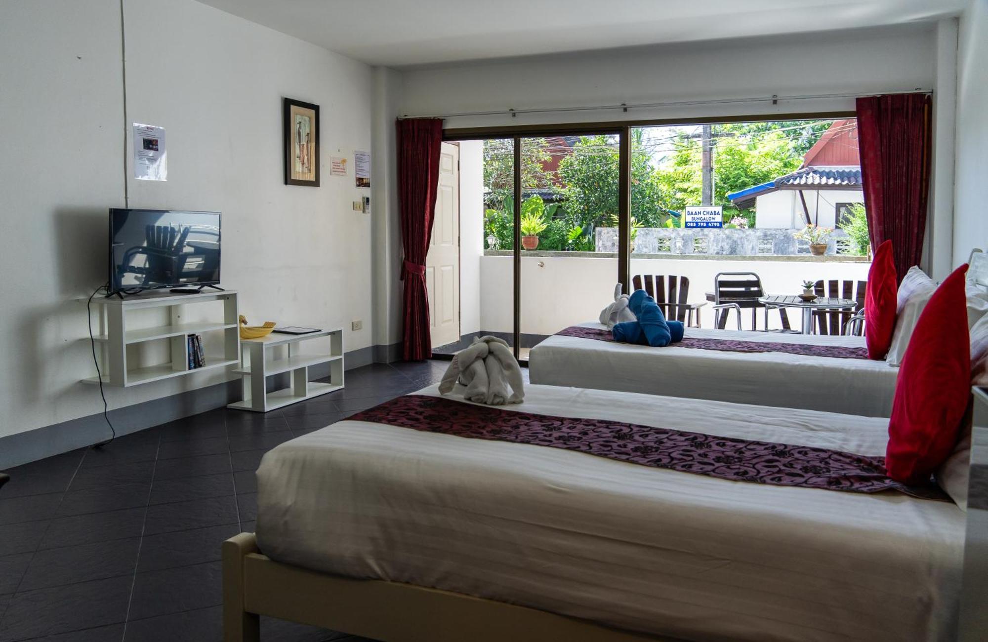 Deng'S Kamala Beach Guesthouse Экстерьер фото