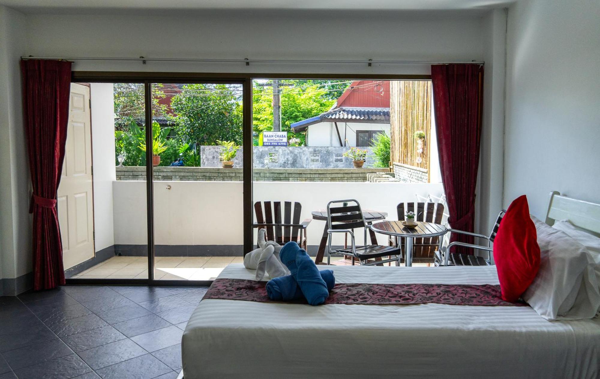 Deng'S Kamala Beach Guesthouse Экстерьер фото